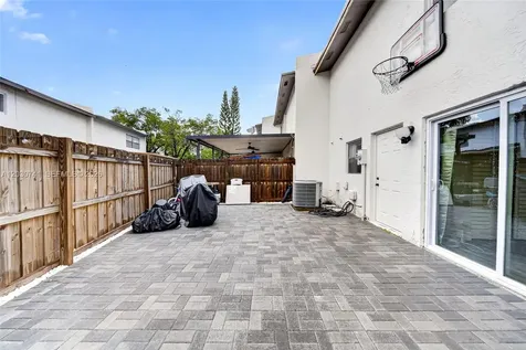 6912 SW 110th Avenue Miami FL 33173