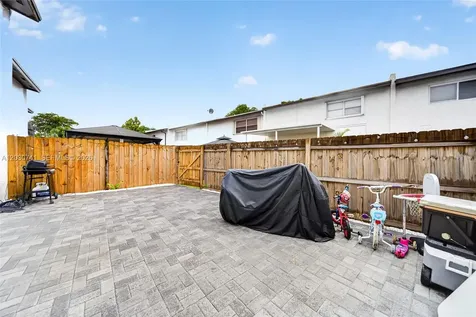 6912 SW 110th Avenue Miami FL 33173