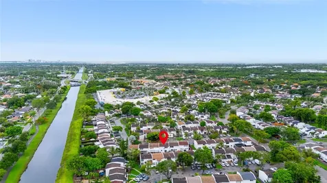 6912 SW 110th Avenue Miami FL 33173