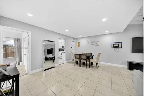 6912 SW 110th Avenue Miami FL 33173