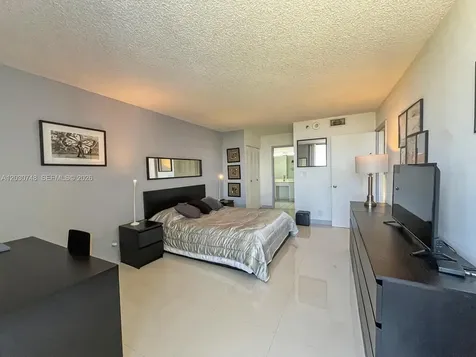 3300 NE 192nd Street Aventura FL 33180