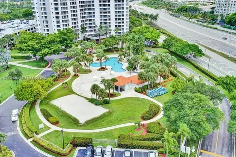 3300 NE 192nd Street Aventura FL 33180