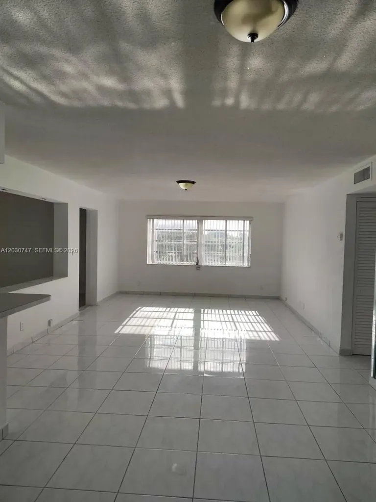 200 NE 12th Avenue Hallandale Beach FL 33009