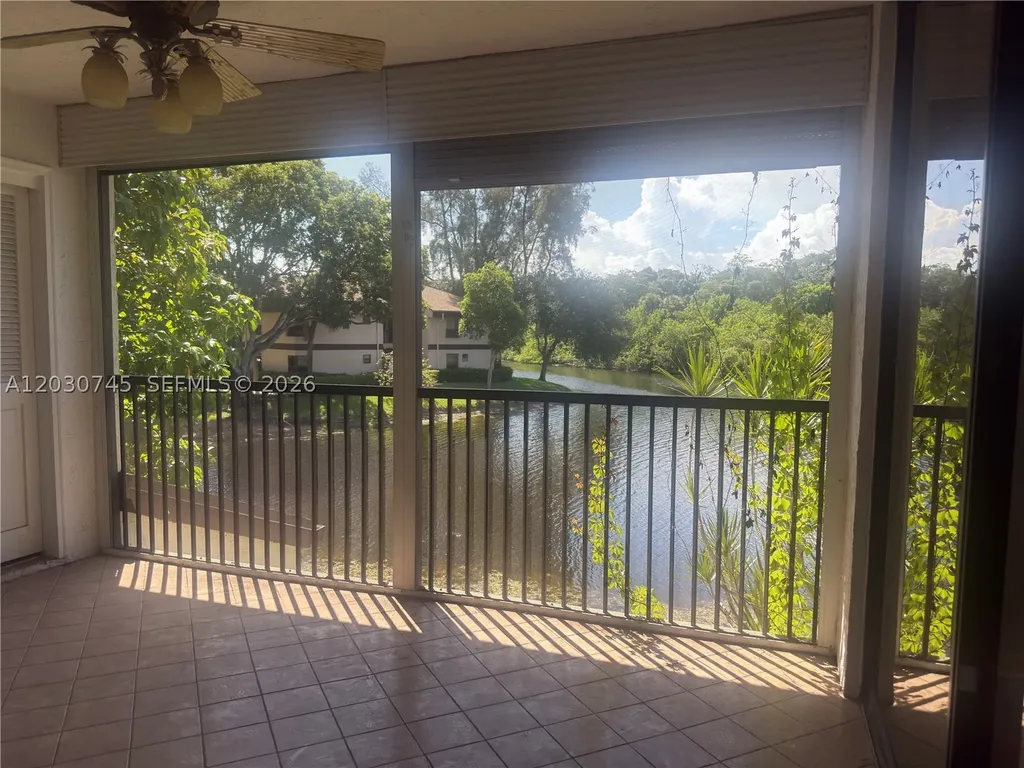 2526 N Carambola Circle N Coconut Creek FL 33066