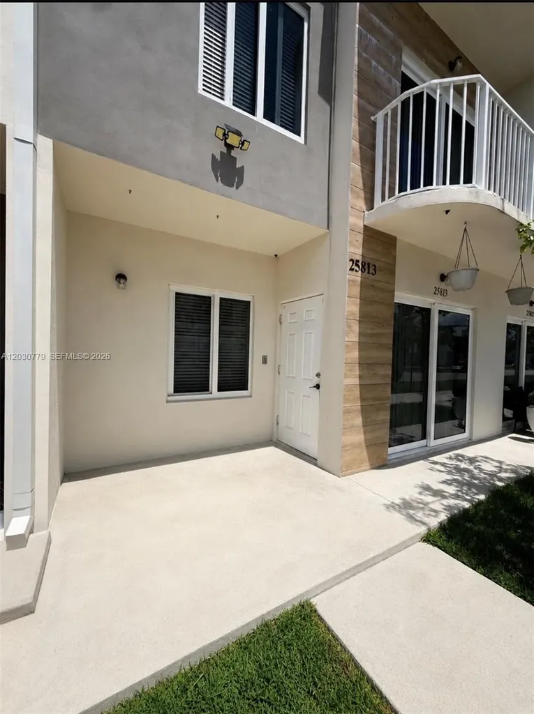 25813 SW 144th Avenue Homestead FL 33032