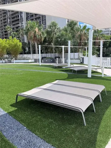 200 SE 15th Road Miami FL 33129