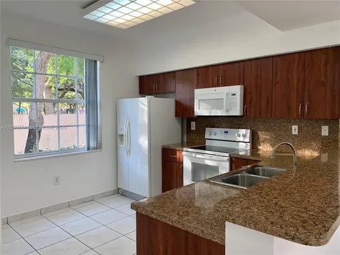 14807 Balgowan Road Miami Lakes FL 33016