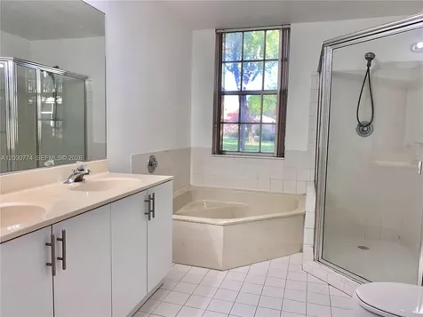 14807 Balgowan Road Miami Lakes FL 33016