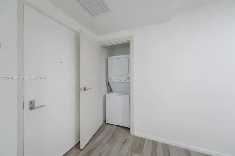 801 S Miami Avenue Miami FL 33130