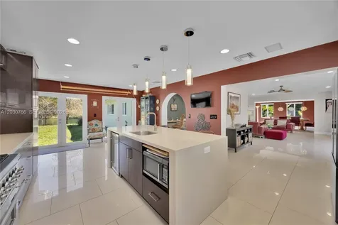 11625 SW 70th Avenue Pinecrest FL 33156