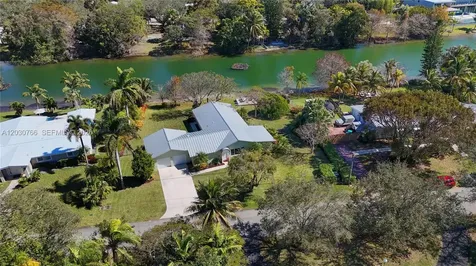 11625 SW 70th Avenue Pinecrest FL 33156