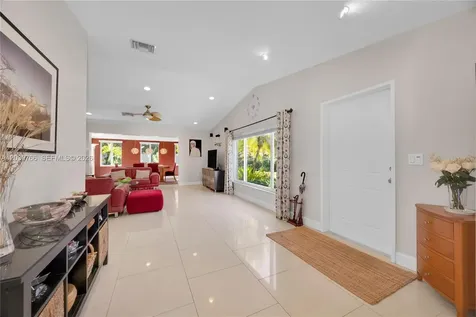 11625 SW 70th Avenue Pinecrest FL 33156