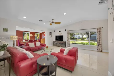 11625 SW 70th Avenue Pinecrest FL 33156