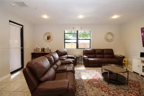 3698 SE 2nd Drive Homestead FL 33033