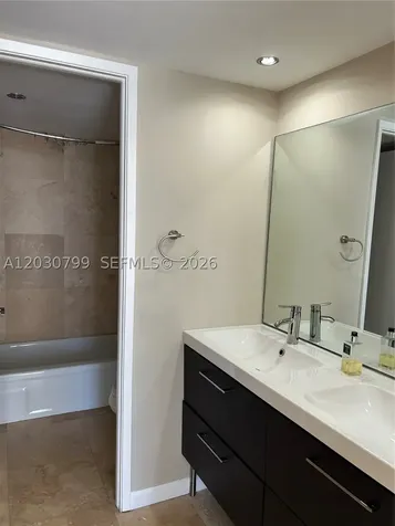 600 NE 36th Street Miami FL 33137