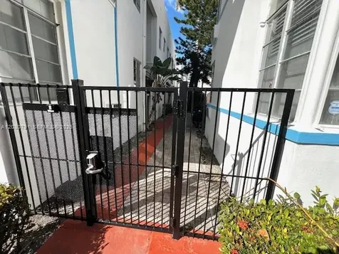 601 7th Street Miami Beach FL 33139