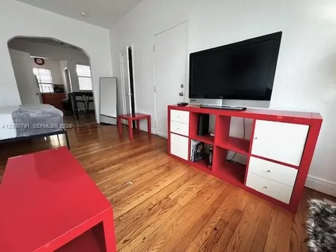 601 7th Street Miami Beach FL 33139
