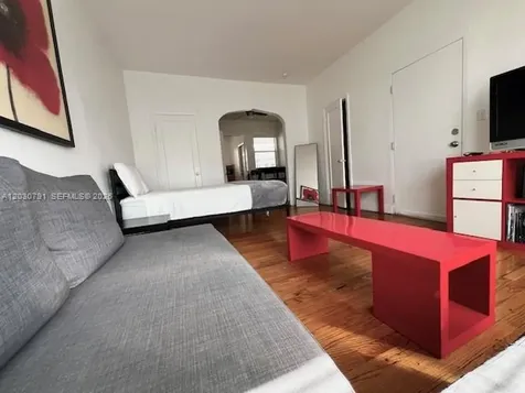 601 7th Street Miami Beach FL 33139