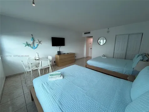 5445 Collins Avenue Miami Beach FL 33140