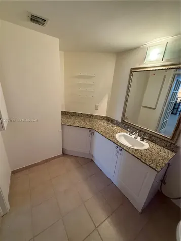 19501 W Country Club Drive Aventura FL 33180
