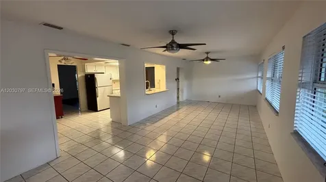 4805 NW 49th Road Tamarac FL 33319