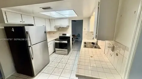 4805 NW 49th Road Tamarac FL 33319