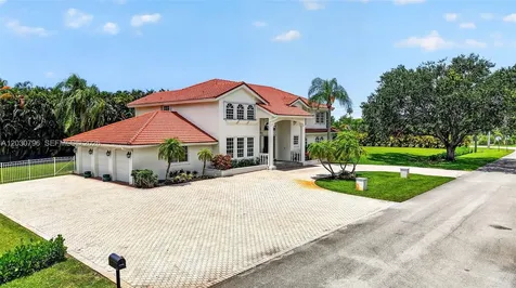 12360 SW 1st Street Plantation FL 33325
