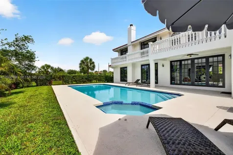 12360 SW 1st Street Plantation FL 33325