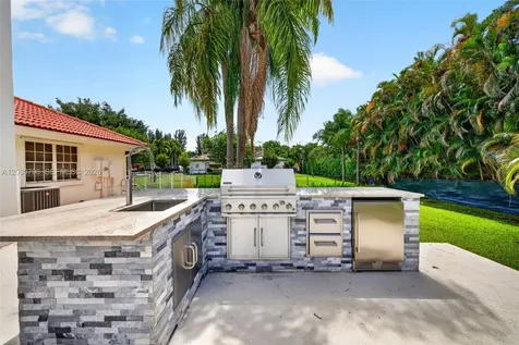12360 SW 1st Street Plantation FL 33325