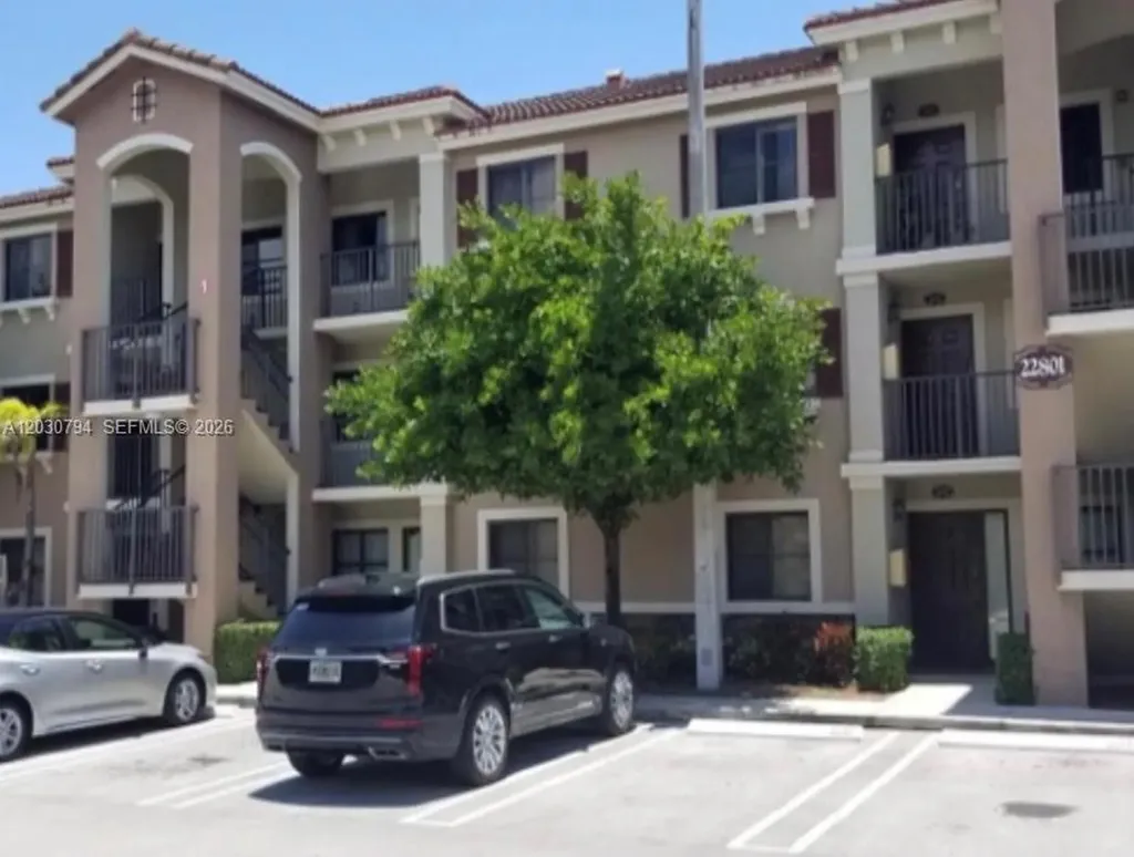 22801 SW 88th Place Cutler Bay FL 33190