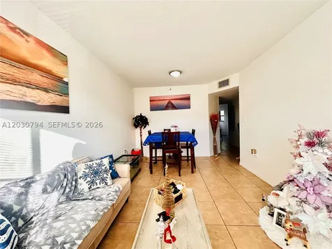 22801 SW 88th Place Cutler Bay FL 33190