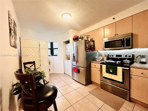 22801 SW 88th Place Cutler Bay FL 33190