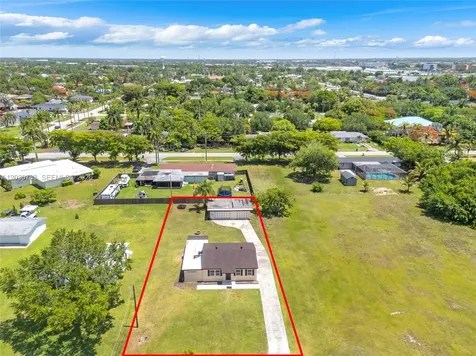378 SW 6th Street Florida City FL 33034