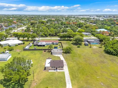 378 SW 6th Street Florida City FL 33034