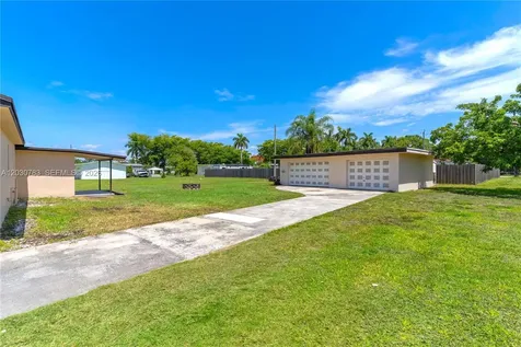 378 SW 6th Street Florida City FL 33034