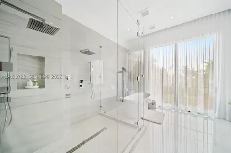 278 190th Street Sunny Isles Beach FL 33160