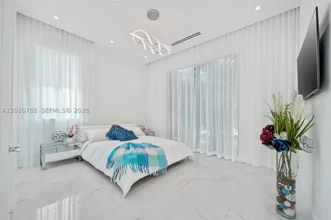 278 190th Street Sunny Isles Beach FL 33160