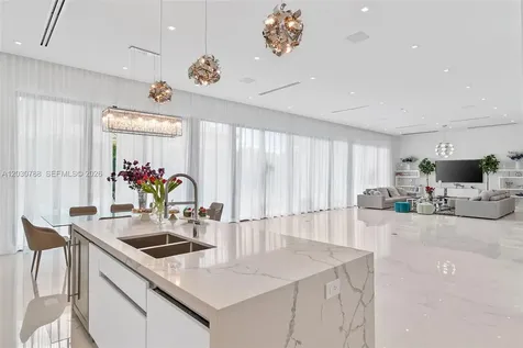 278 190th Street Sunny Isles Beach FL 33160