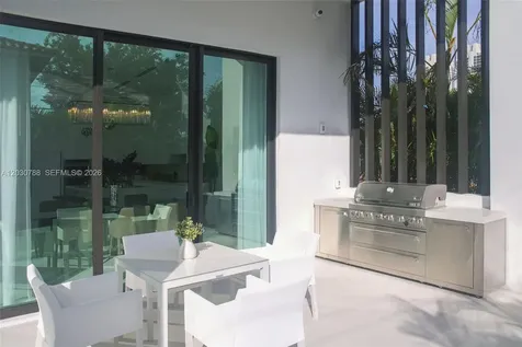 278 190th Street Sunny Isles Beach FL 33160