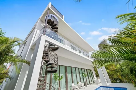 278 190th Street Sunny Isles Beach FL 33160
