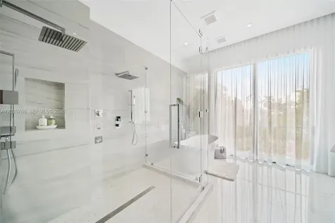 278 190th Street Sunny Isles Beach FL 33160