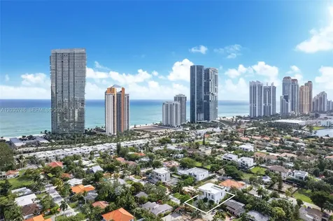 278 190th Street Sunny Isles Beach FL 33160