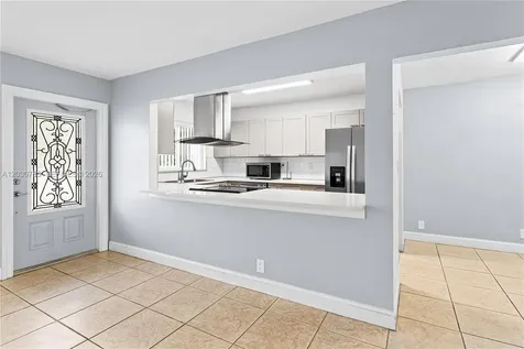 204 NW 1st Street Boynton Beach FL 33435