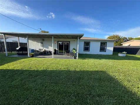50 NE 209th Terrace Miami Gardens FL 33179