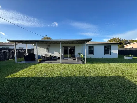 50 NE 209th Terrace Miami Gardens FL 33179