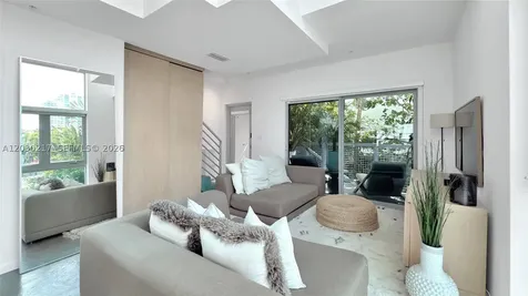 734 Michigan Avenue Miami Beach FL 33139
