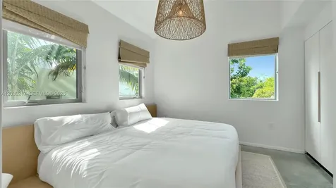 734 Michigan Avenue Miami Beach FL 33139