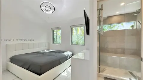 734 Michigan Avenue Miami Beach FL 33139