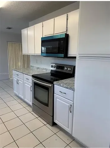 127 SW 159th Way Sunrise FL 33326