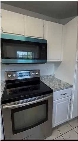 127 SW 159th Way Sunrise FL 33326